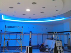 Оформление торгового зала (подсветка потолка) для «Рив Гош» в ТК «Европолис» 2